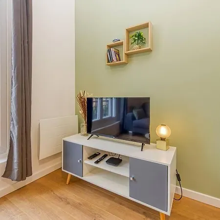 Entre Gare Et Centre-ville: Lit Double, Wifi Appartement Grenoble