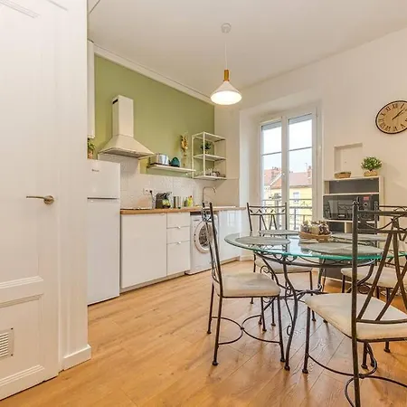 Appartement Entre Gare Et Centre-ville: Lit Double, Wifi Grenoble